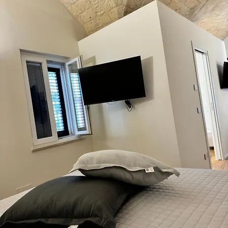 La Dimora Dell Artista Luxury Bed & Breakfast